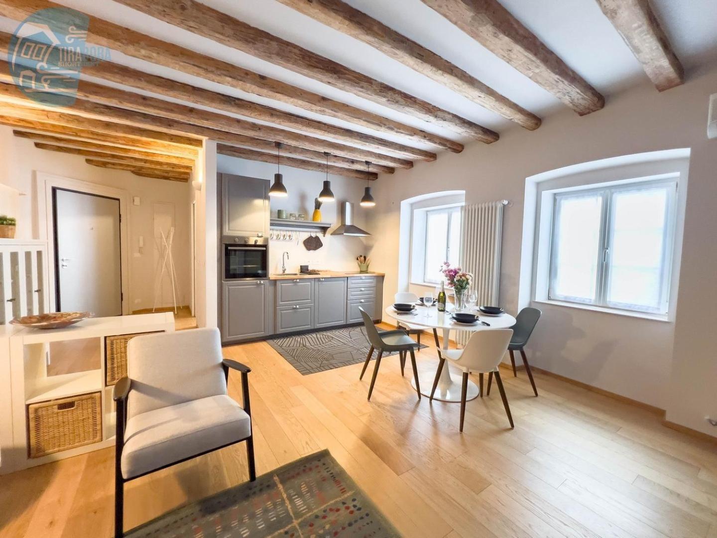 Mazzini 9 Tirabora Short Rent Apartment Trieste Exterior photo